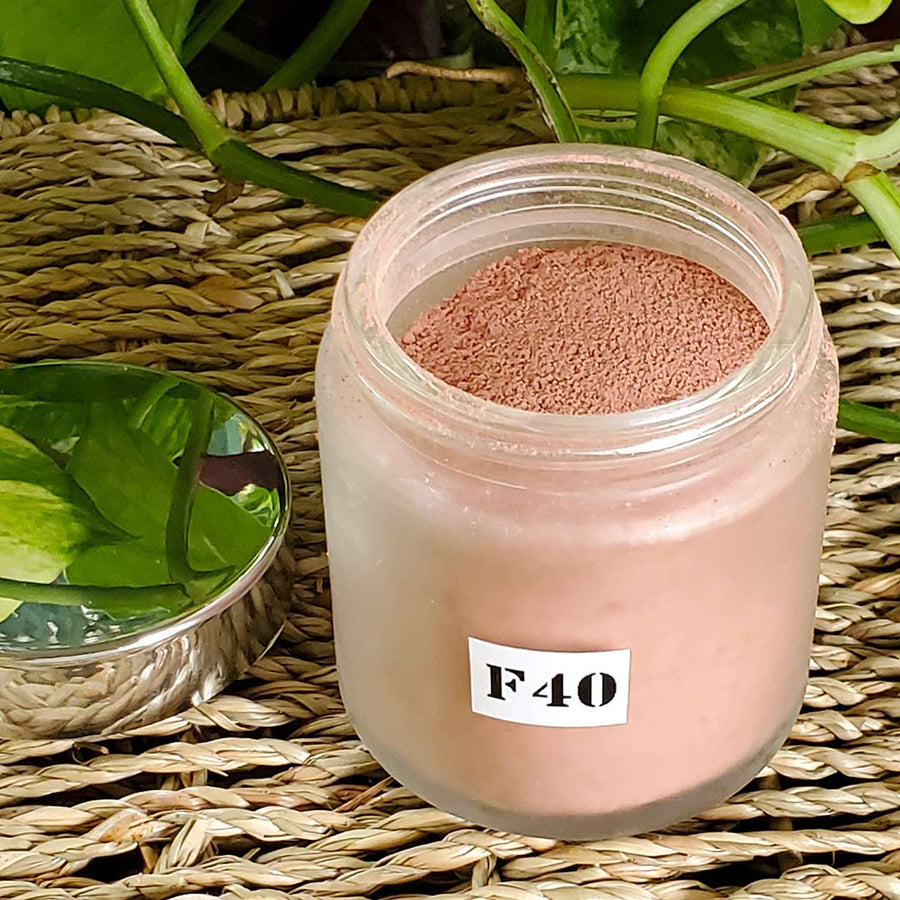 F40 ARJUNA ROSE CLAY FACE MASK WITH VITAMIN C